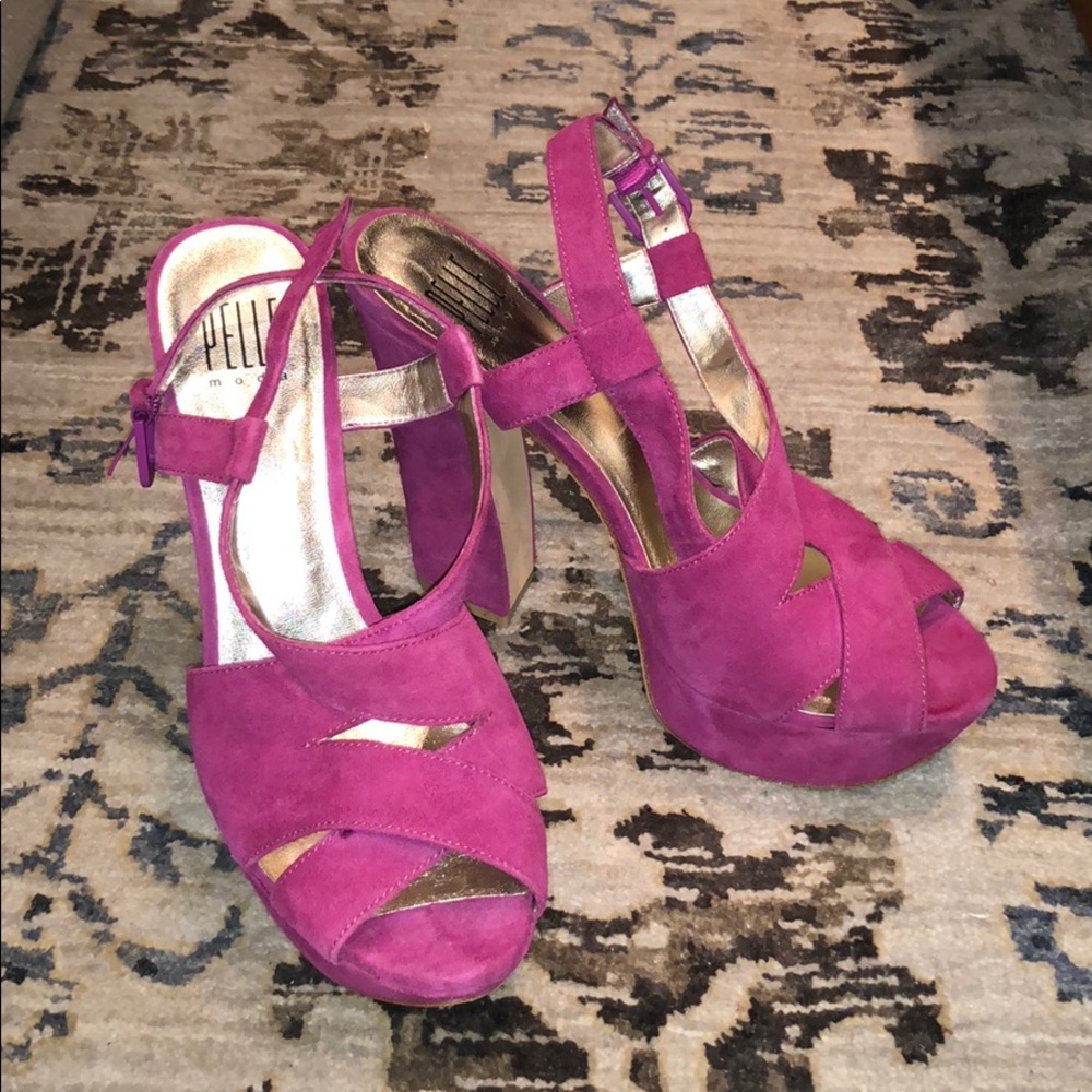 Hot Pink Heels